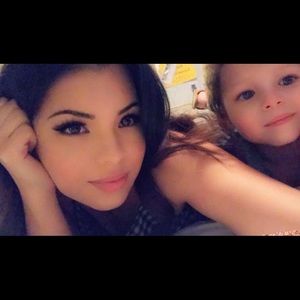 Meet your Posher, Rachel